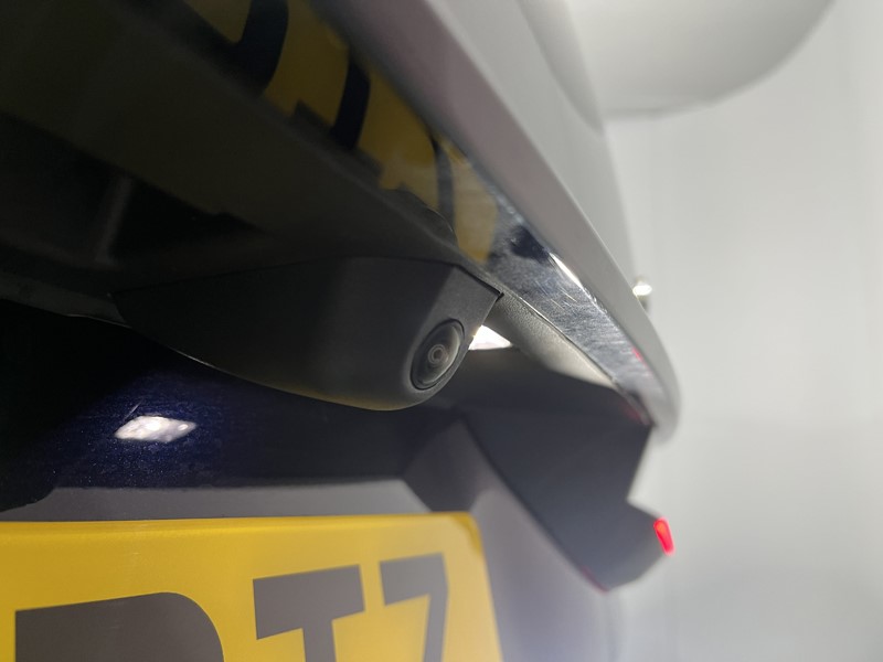 2025 (75) BMW X7 xDrive40i MHT M Sport 5dr Step Auto 4977406