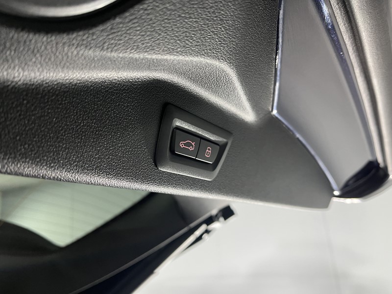 2025 (75) BMW X7 xDrive40i MHT M Sport 5dr Step Auto 4977409