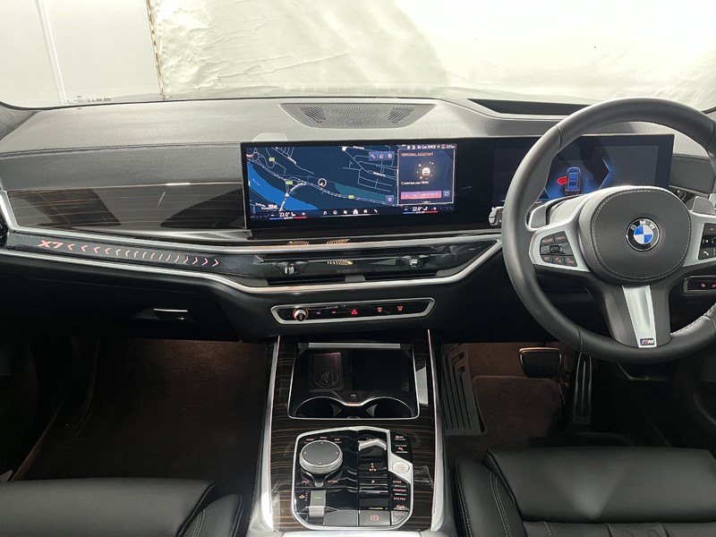 2025 (75) BMW X7 xDrive40i MHT M Sport 5dr Step Auto 4977361
