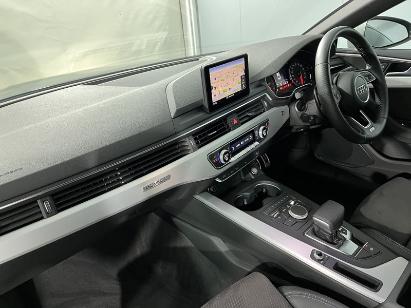 2017 (17) AUDI A5 2.0 TFSI 252 Quattro S Line 2dr S Tronic 4961071