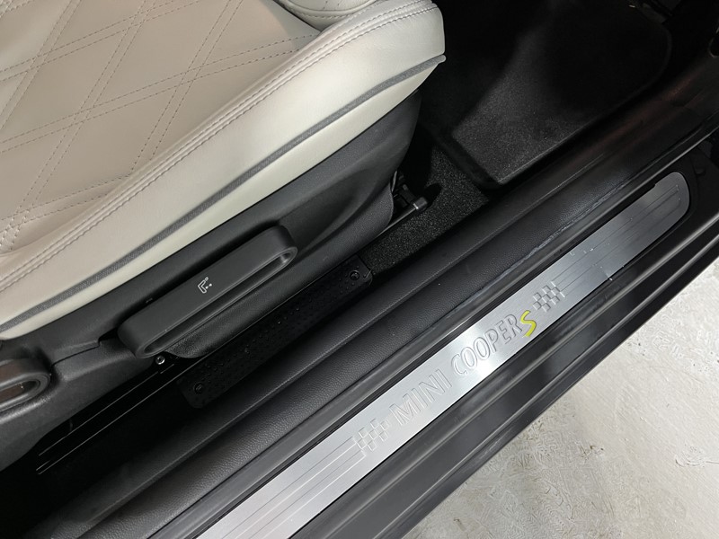 2022 (72) MINI HATCHBACK 135kW Cooper S Level 3 33kWh 3dr Auto 4961036