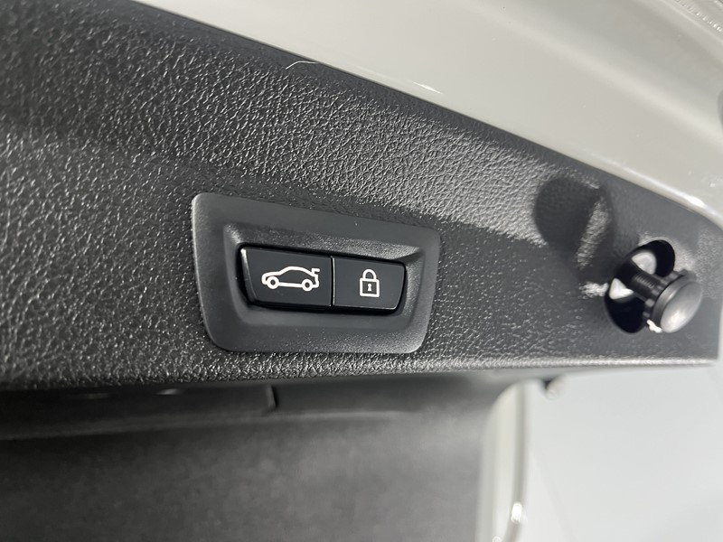 2017 (17) BMW 4 SERIES 420i xDrive Sport 5dr Auto [Business Media] 4965638