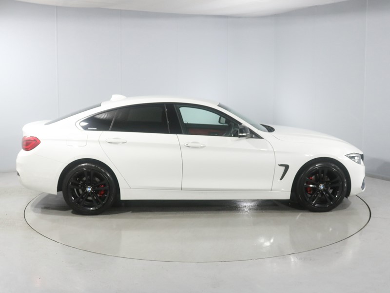 2017 (17) BMW 4 SERIES 420i xDrive Sport 5dr Auto [Business Media] 4965596