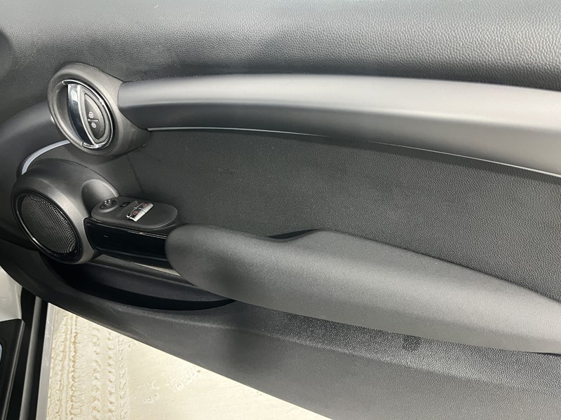 2022 (22) MINI HATCHBACK 1.5 Cooper Exclusive 3dr Auto 4966313