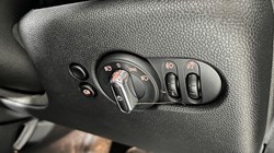 2022 (22) MINI HATCHBACK 1.5 Cooper Exclusive 3dr Auto 4966314