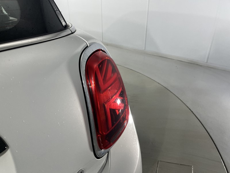 2022 (22) MINI HATCHBACK 1.5 Cooper Exclusive 3dr Auto 4966332