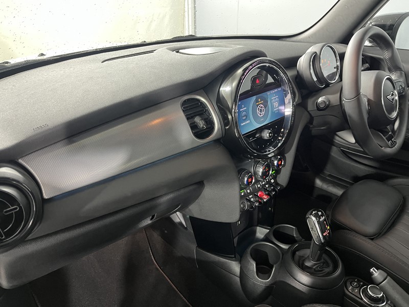 2022 (22) MINI HATCHBACK 1.5 Cooper Exclusive 3dr Auto 4966301