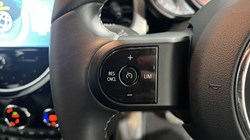 2022 (22) MINI HATCHBACK 1.5 Cooper Exclusive 3dr Auto 4966316