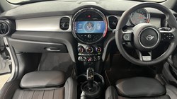 2022 (22) MINI HATCHBACK 1.5 Cooper Exclusive 3dr Auto 4966298