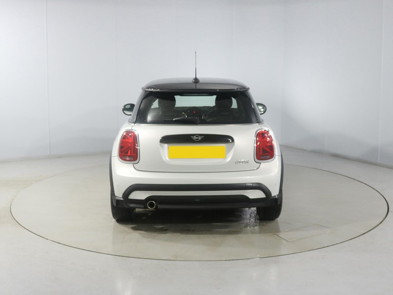 2022 (22) MINI HATCHBACK 1.5 Cooper Exclusive 3dr Auto 4966309