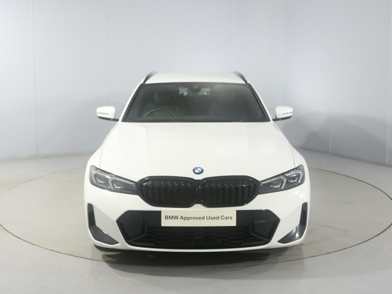 2025 (25) BMW 3 SERIES 320i M Sport 5dr Step Auto 4965812