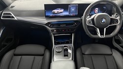 2025 (25) BMW 3 SERIES 320i M Sport 5dr Step Auto 4965800