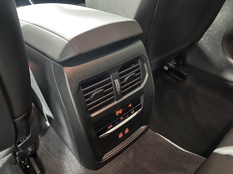 2025 (25) BMW 3 SERIES 320i M Sport 5dr Step Auto 4965836