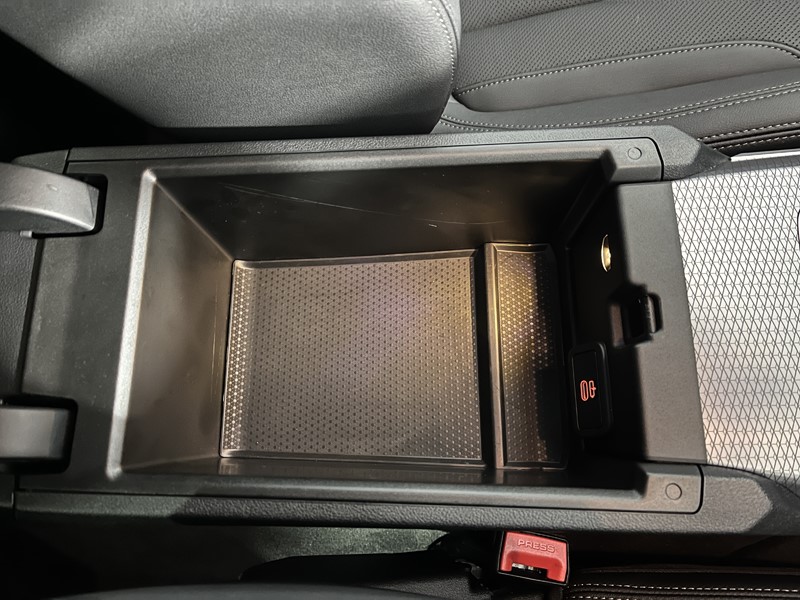 2025 (25) BMW 3 SERIES 320i M Sport 5dr Step Auto 4965831