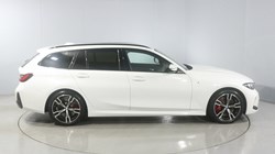 2025 (25) BMW 3 SERIES 320i M Sport 5dr Step Auto 4965799