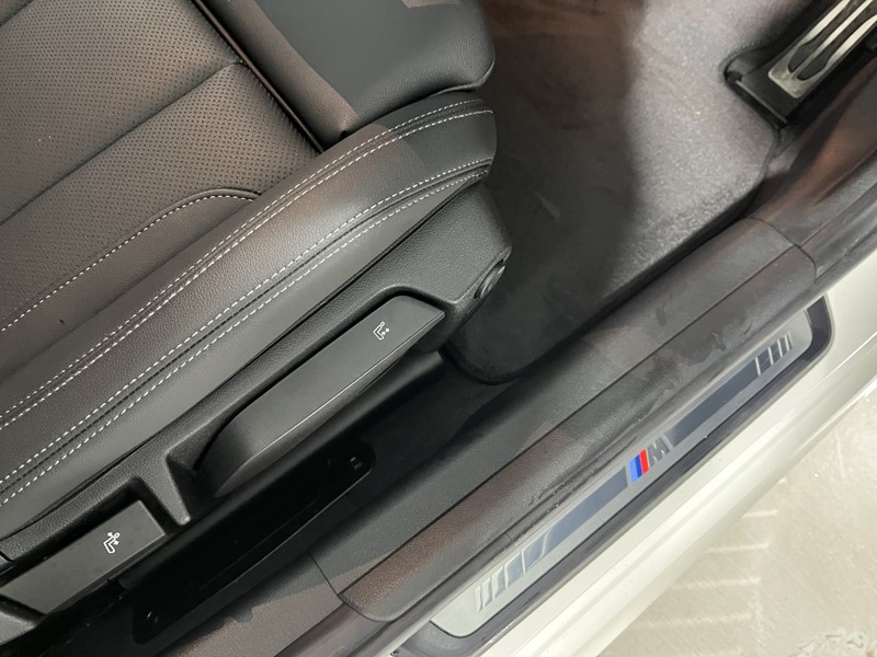 2025 (25) BMW 3 SERIES 320i M Sport 5dr Step Auto 4965815