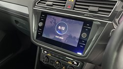 2019 (69) VOLKSWAGEN TIGUAN 2.0 TDi 150 4Motion R-Line Tech 5dr DSG 4950815