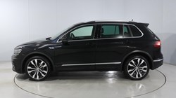 2019 (69) VOLKSWAGEN TIGUAN 2.0 TDi 150 4Motion R-Line Tech 5dr DSG 4950857