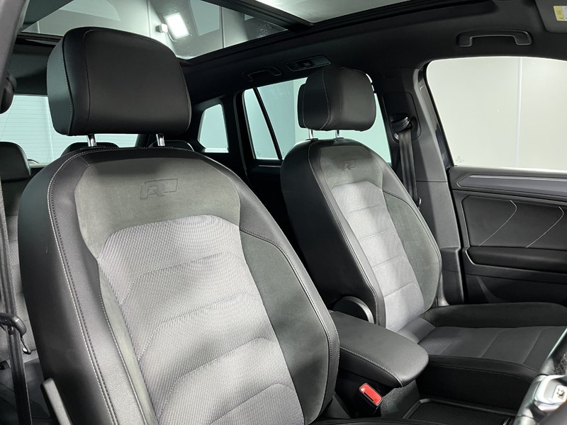 2019 (69) VOLKSWAGEN TIGUAN 2.0 TDi 150 4Motion R-Line Tech 5dr DSG 4950818