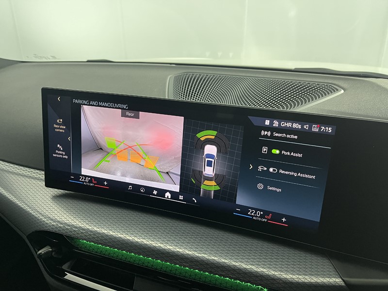 2025 (25) BMW 3 SERIES 330e 22.3 kWh M Sport 5dr Step Auto 4965512