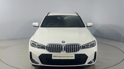 2025 (25) BMW 3 SERIES 330e 22.3 kWh M Sport 5dr Step Auto 4965510