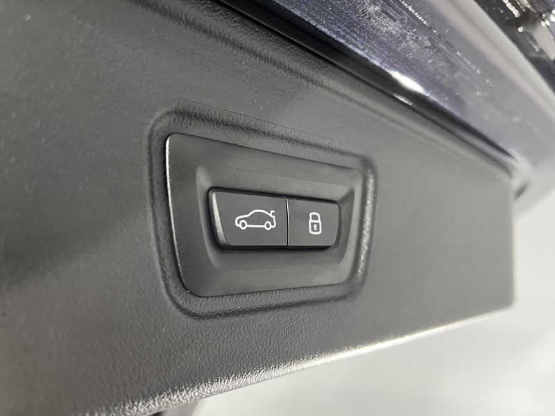 2025 (25) BMW 5 SERIES 530e M Sport 5dr Auto 4972143