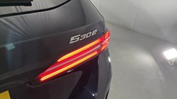 2025 (25) BMW 5 SERIES 530e M Sport 5dr Auto 4972141