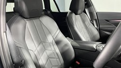 2025 (25) BMW 5 SERIES 530e M Sport 5dr Auto 4972108