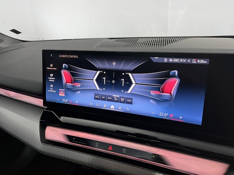 2025 (25) BMW 5 SERIES 530e M Sport 5dr Auto 4972128