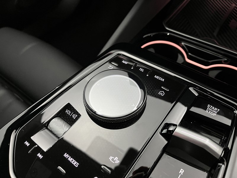 2025 (25) BMW 5 SERIES 530e M Sport 5dr Auto 4972130