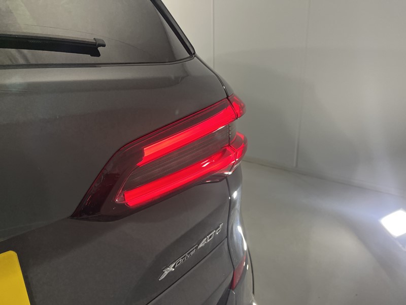 2022 (22) BMW X5 xDrive40d MHT M Sport 5dr Auto 5002626