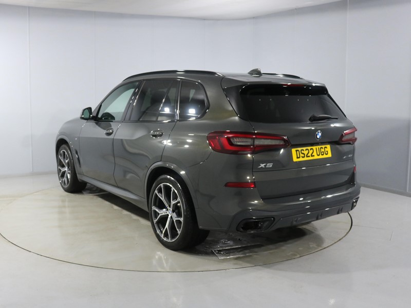 2022 (22) BMW X5 xDrive40d MHT M Sport 5dr Auto