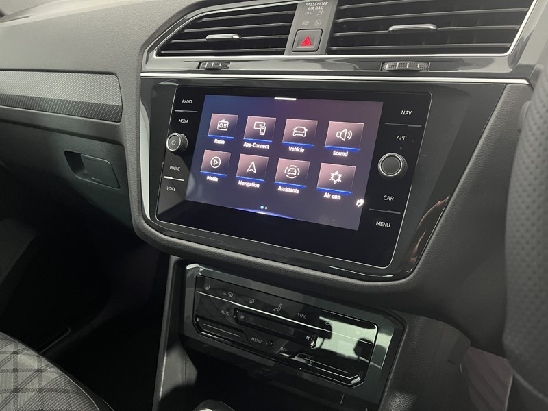 2023 (23) VOLKSWAGEN TIGUAN 1.5 TSI 150 R-Line 5dr DSG 4972711