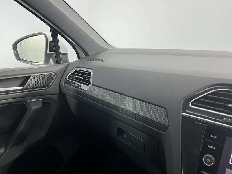 2023 (23) VOLKSWAGEN TIGUAN 1.5 TSI 150 R-Line 5dr DSG 4972395