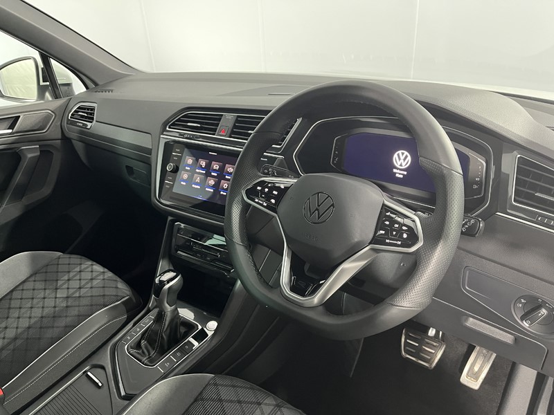 2023 (23) VOLKSWAGEN TIGUAN 1.5 TSI 150 R-Line 5dr DSG 4972709