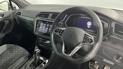 2023 (23) VOLKSWAGEN TIGUAN 1.5 TSI 150 R-Line 5dr DSG 4972709
