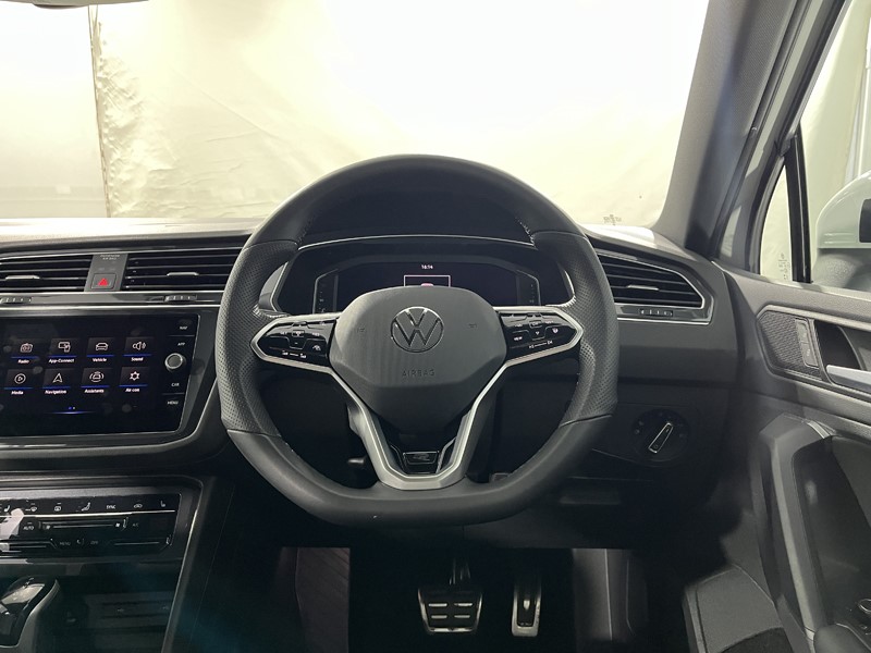 2023 (23) VOLKSWAGEN TIGUAN 1.5 TSI 150 R-Line 5dr DSG 4972708