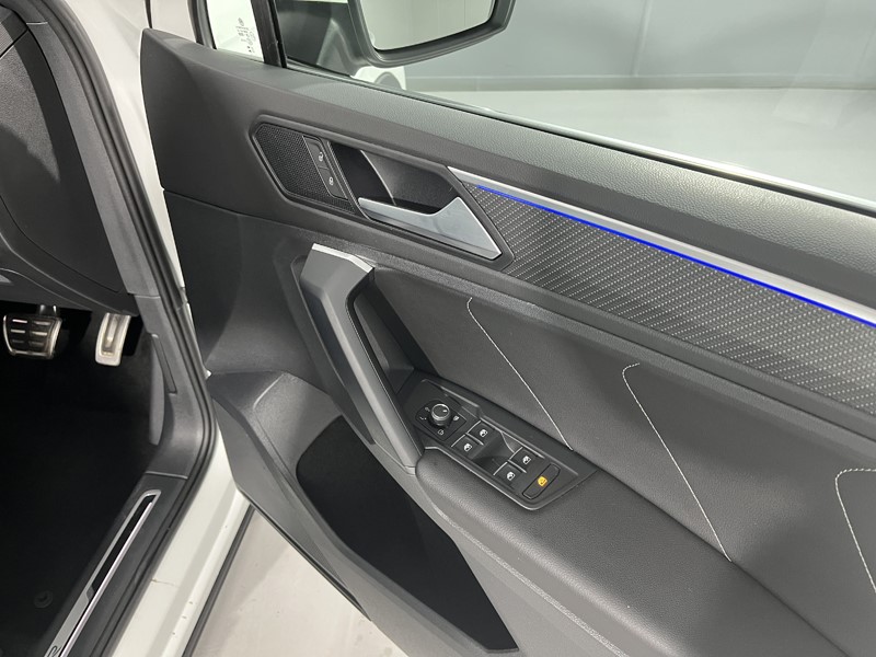 2023 (23) VOLKSWAGEN TIGUAN 1.5 TSI 150 R-Line 5dr DSG 4972723