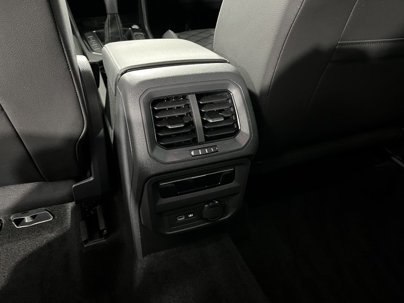 2023 (23) VOLKSWAGEN TIGUAN 1.5 TSI 150 R-Line 5dr DSG 4972739