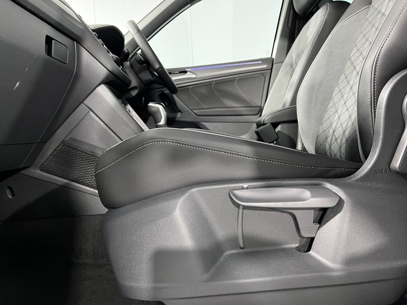 2023 (23) VOLKSWAGEN TIGUAN 1.5 TSI 150 R-Line 5dr DSG 4972401