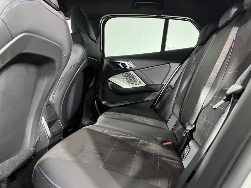 2025 (25) BMW 1 SERIES 120 M Sport 5dr Step Auto 4981989