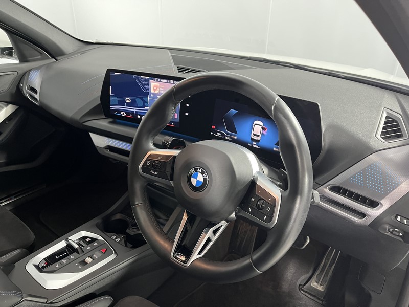 2025 (25) BMW 1 SERIES 120 M Sport 5dr Step Auto 4981960