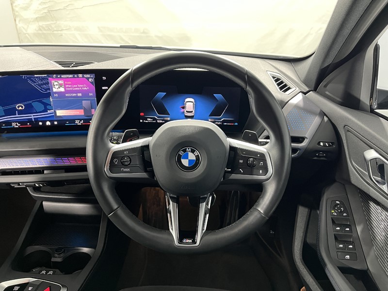 2025 (25) BMW 1 SERIES 120 M Sport 5dr Step Auto 4981959