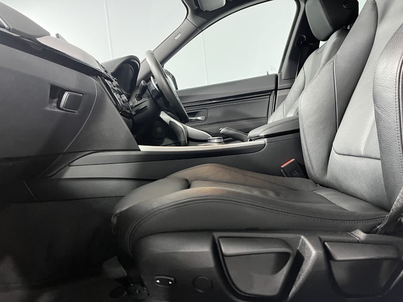 2019 (69) BMW 3 SERIES 320d [190] M Sport 5dr Step Auto [Business Media] 4966964