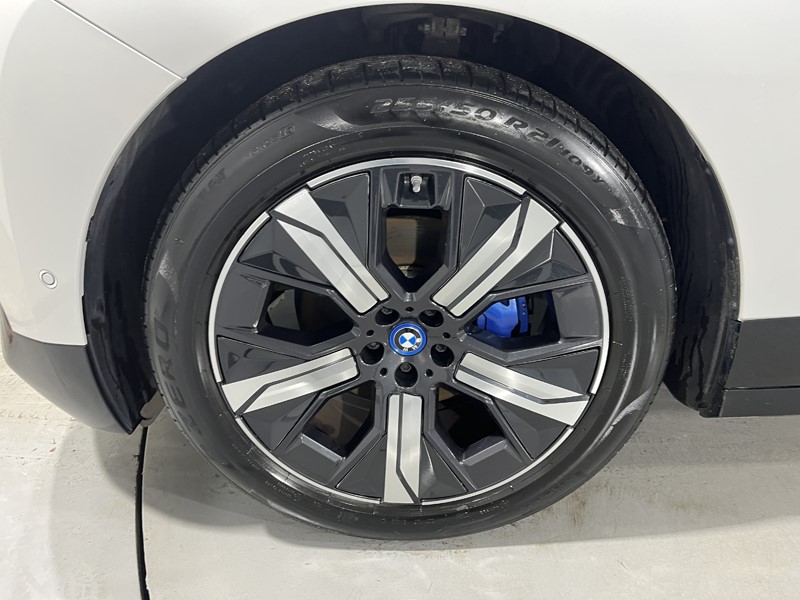 2022 (72) BMW iX 240kW xDrive40 M Sport Edition 76.6kWh 5dr Auto 4986633