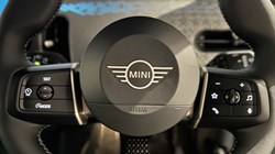 2026 (75) MINI COOPER 1.5 C Classic 3dr Auto 5634396