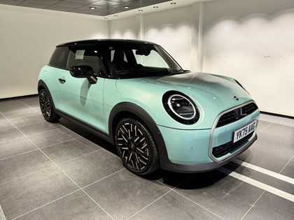 2026 (75) MINI COOPER 1.5 C Classic 3dr Auto