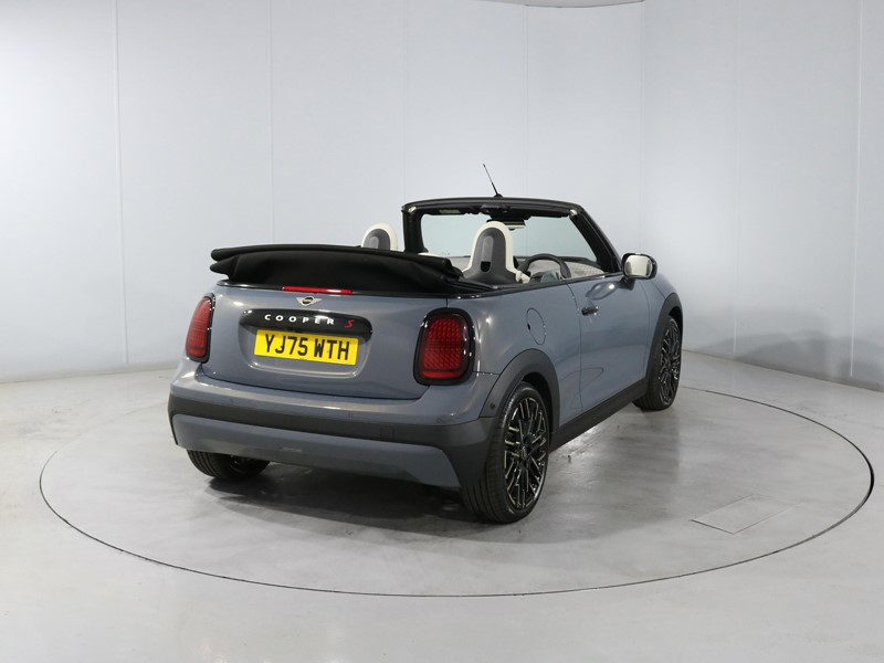 2026 (75) MINI COOPER 2.0 S Exclusive [Level 3] 2dr Auto 5633048