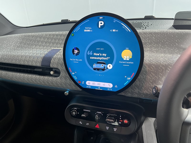 2026 (75) MINI COOPER 135kW E Exclusive [Level 1] 41kWh 3dr Auto 5633286