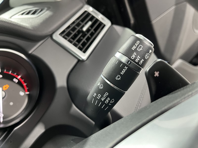 2019 (19) LAND ROVER DISCOVERY SPORT 2.0 TD4 180 HSE Luxury 5dr Auto 5007574